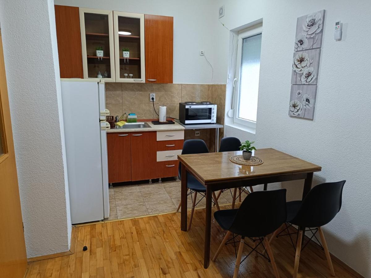 Finesi Apartments 3 Ohri Dış mekan fotoğraf